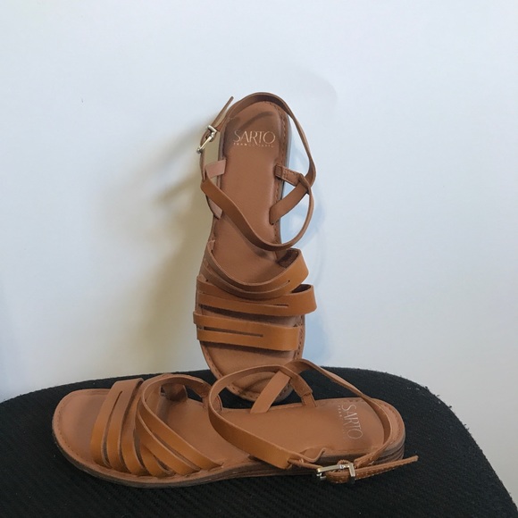 Leather flat sandals. Tan - Picture 3 of 3